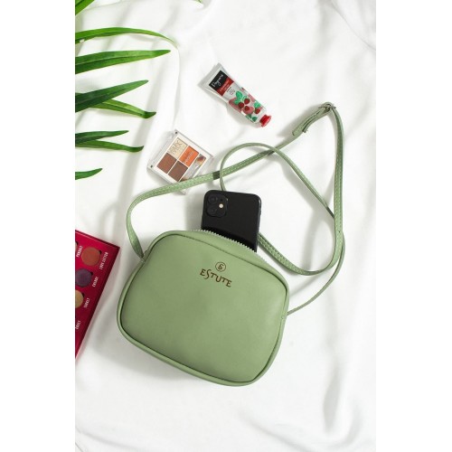 Women's Summer Hand and Shoulder Bag, Versatile, Stylish, Durable, Lightweight, Premium Turkish Leather, Green Color Women's Summer Hand and Shoulder Bag, Versatile, Stylish, Durable, Lightweight, Premium Turkish Leather, Green Color