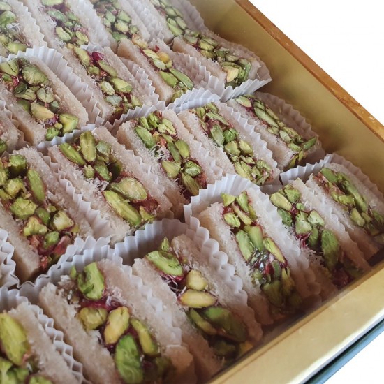 Turkish sweets, Luxury White Balloria Pistachio delight 380 gr